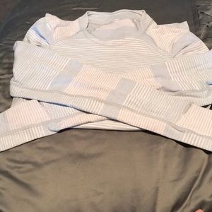 Lululemon long sleeve